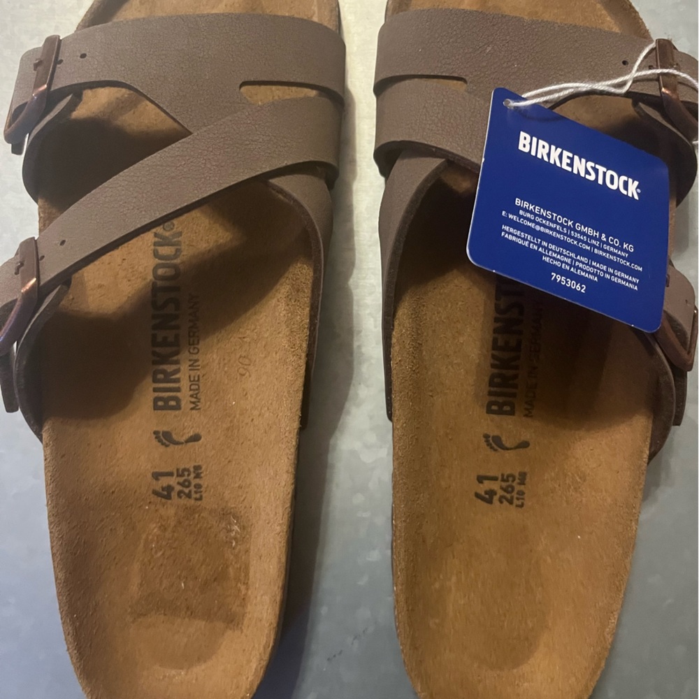 **NEW Birkenstock Yao Balance ll Size 41  Mocha